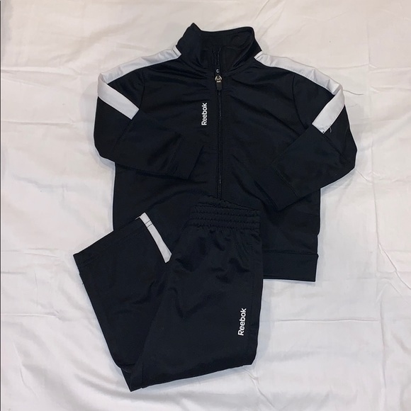 Reebok Other - Reebok tracksuit